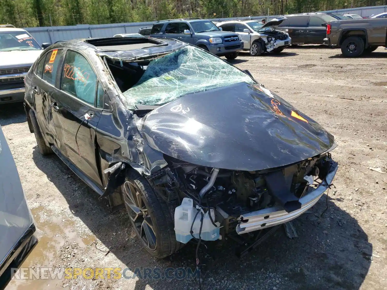 1 Photograph of a damaged car 5YFP4RCE7LP014549 TOYOTA COROLLA 2020