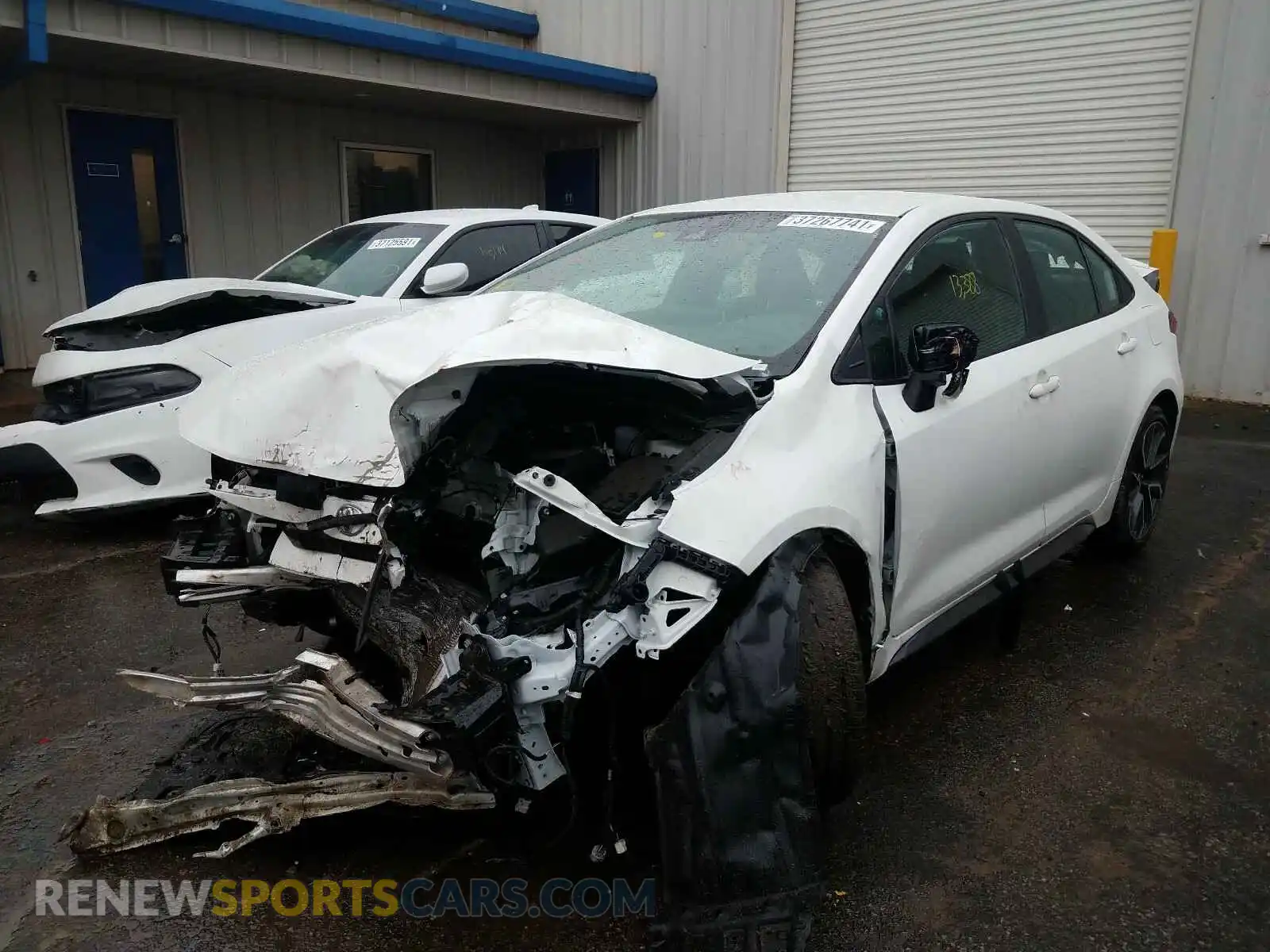 2 Photograph of a damaged car 5YFS4RCE0LP014421 TOYOTA COROLLA 2020