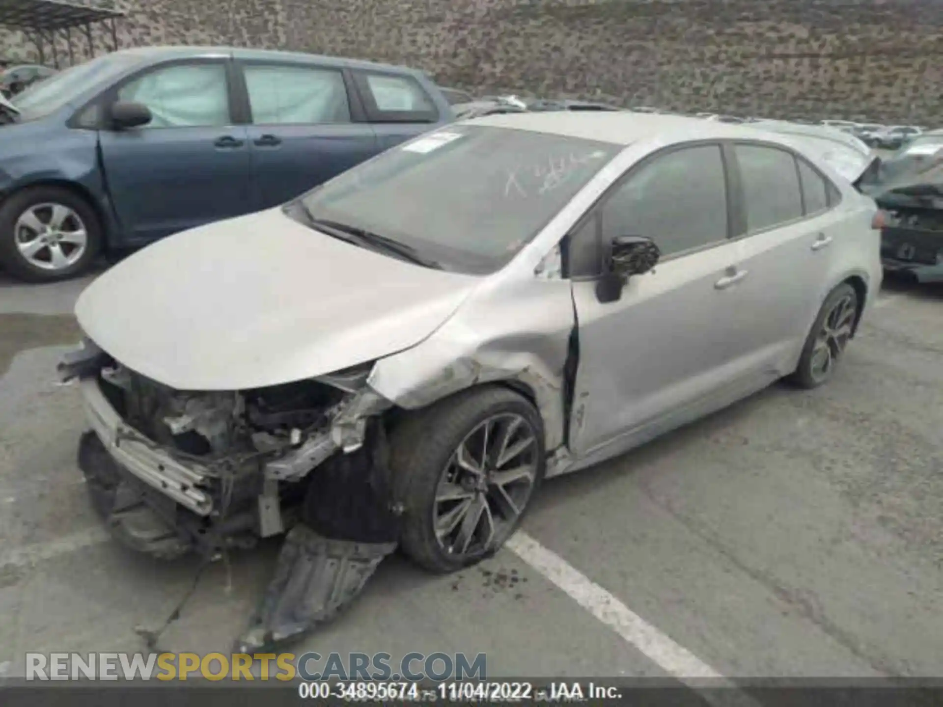 2 Photograph of a damaged car 5YFS4RCE0LP027539 TOYOTA COROLLA 2020