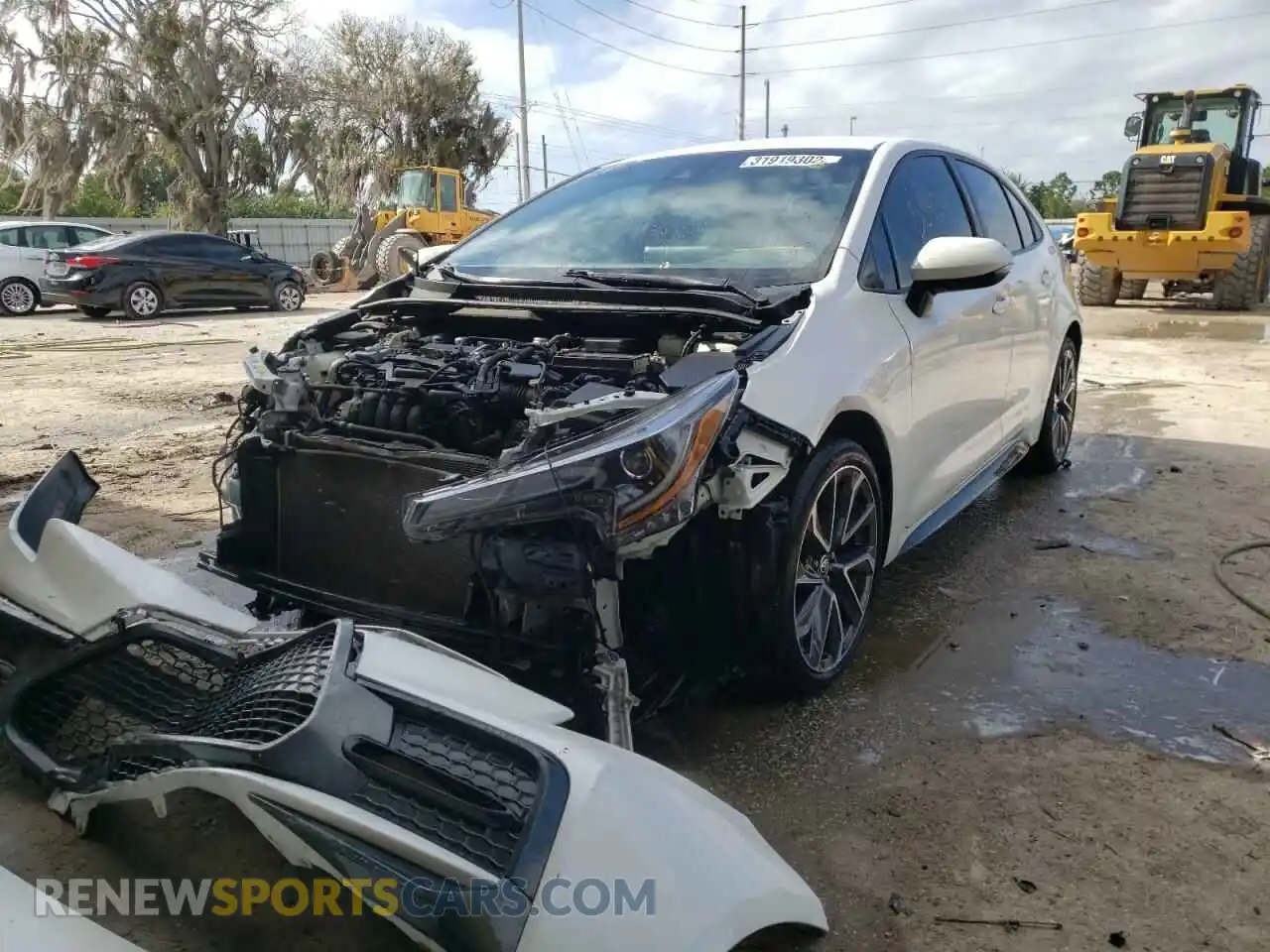 2 Photograph of a damaged car 5YFS4RCE0LP029243 TOYOTA COROLLA 2020