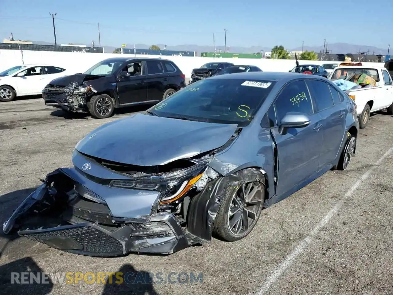2 Photograph of a damaged car 5YFS4RCE0LP032756 TOYOTA COROLLA 2020