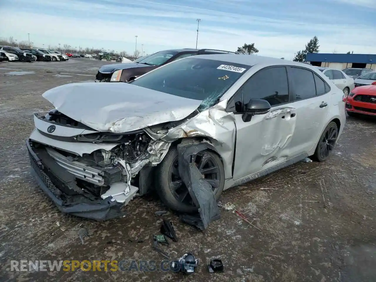 1 Photograph of a damaged car 5YFS4RCE0LP033261 TOYOTA COROLLA 2020