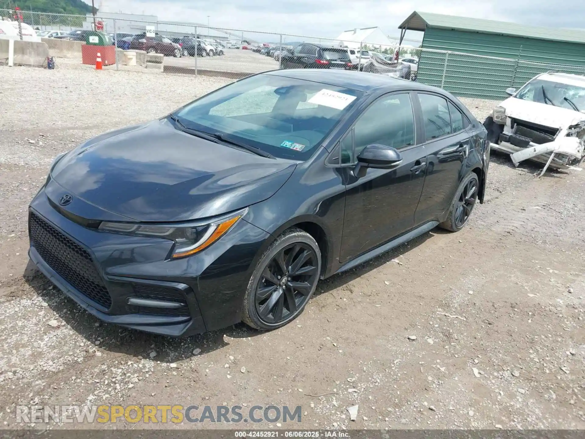2 Photograph of a damaged car 5YFS4RCE0LP033826 TOYOTA COROLLA 2020