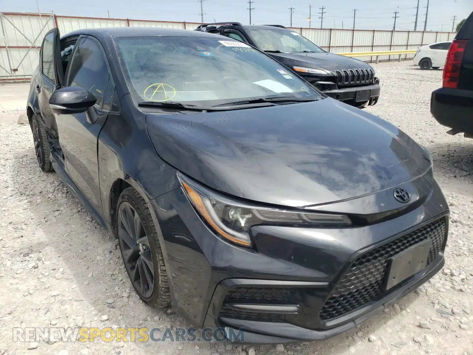1 Photograph of a damaged car 5YFS4RCE0LP035754 TOYOTA COROLLA 2020
