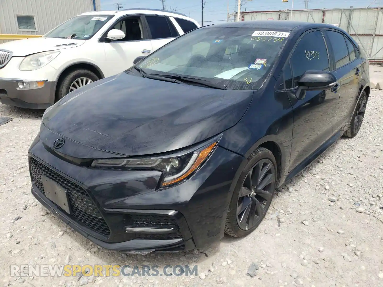 2 Photograph of a damaged car 5YFS4RCE0LP035754 TOYOTA COROLLA 2020