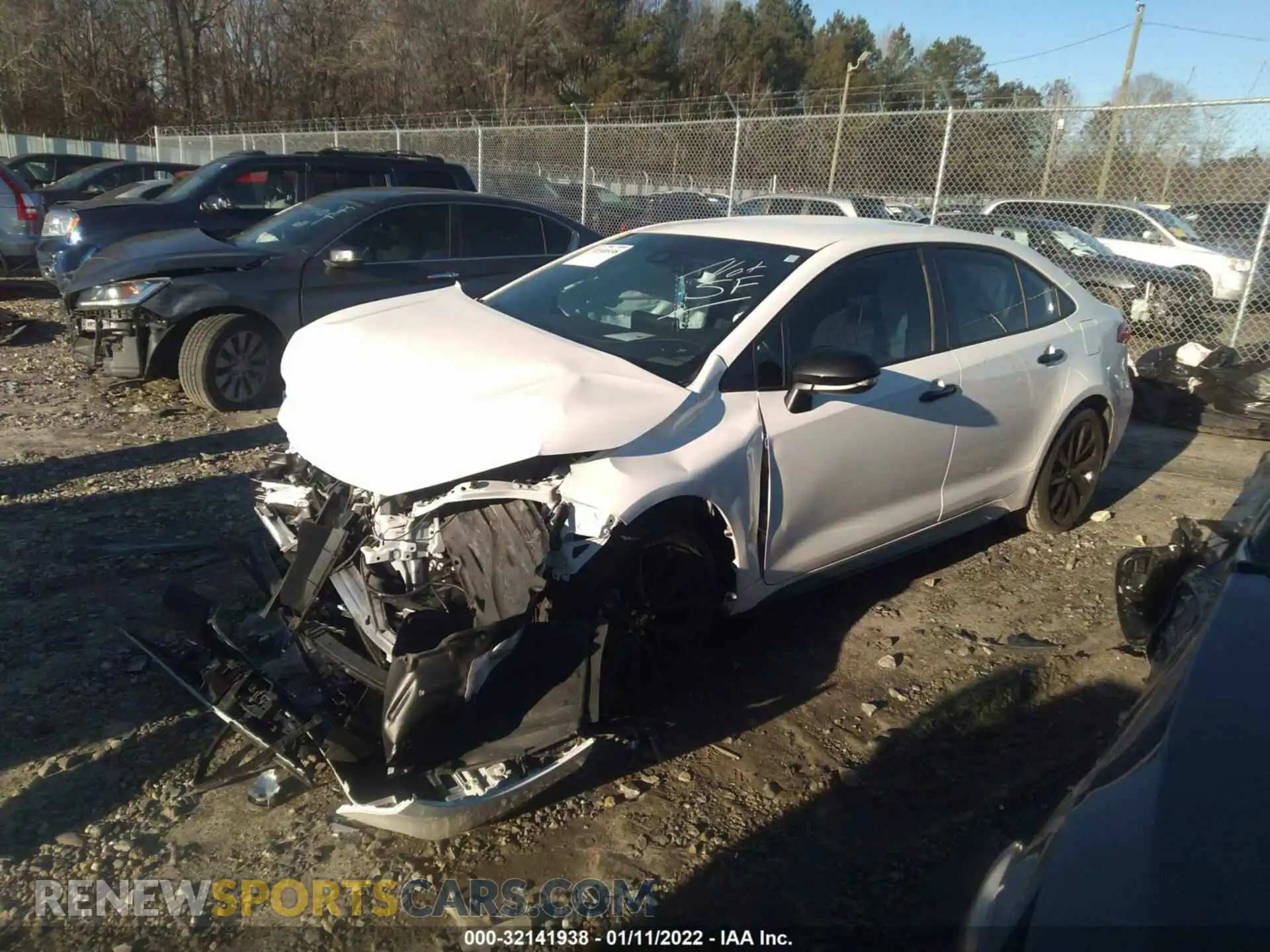 2 Photograph of a damaged car 5YFS4RCE0LP042056 TOYOTA COROLLA 2020