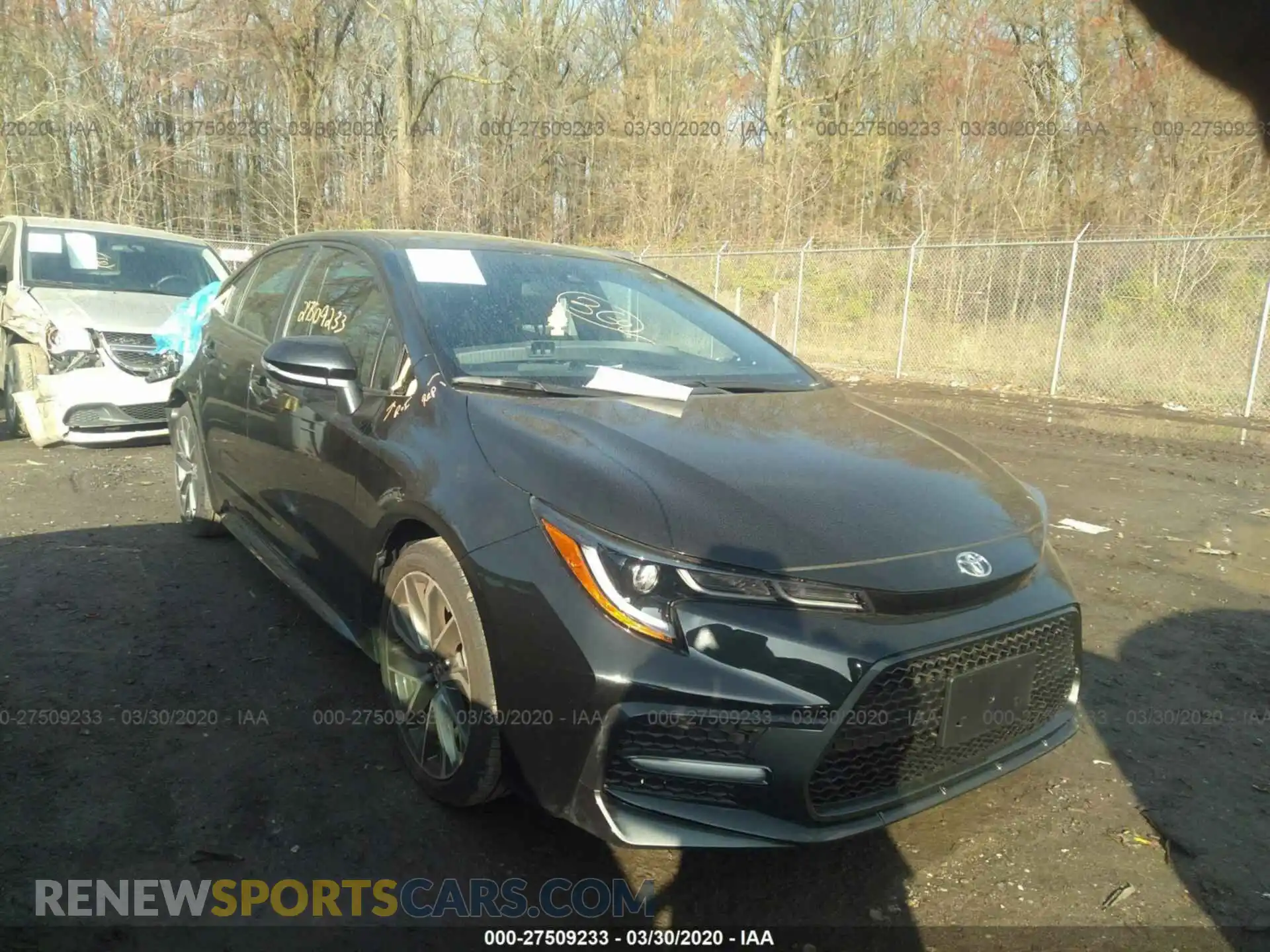 1 Photograph of a damaged car 5YFS4RCE1LP023967 TOYOTA COROLLA 2020