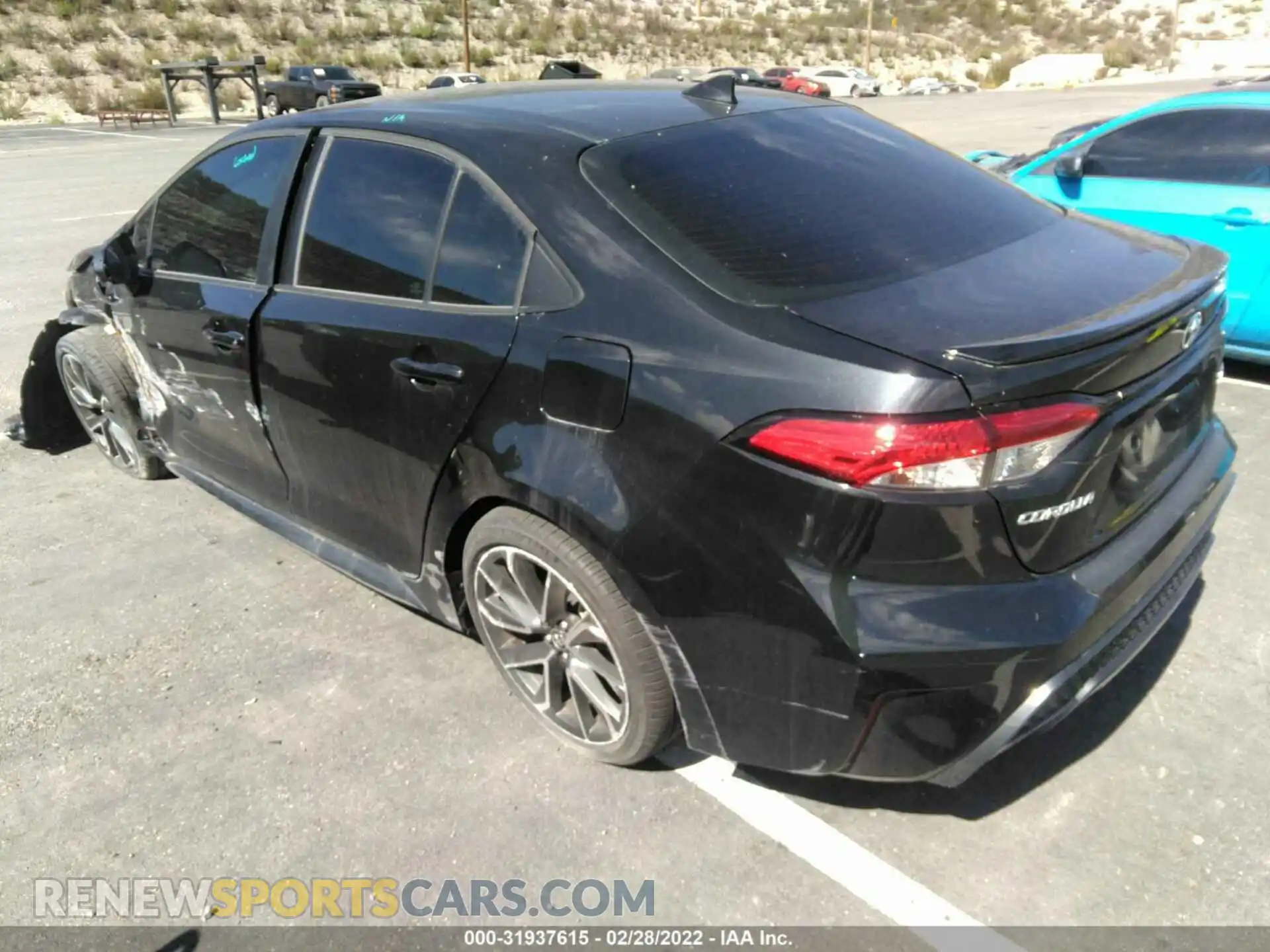 3 Photograph of a damaged car 5YFS4RCE1LP038534 TOYOTA COROLLA 2020