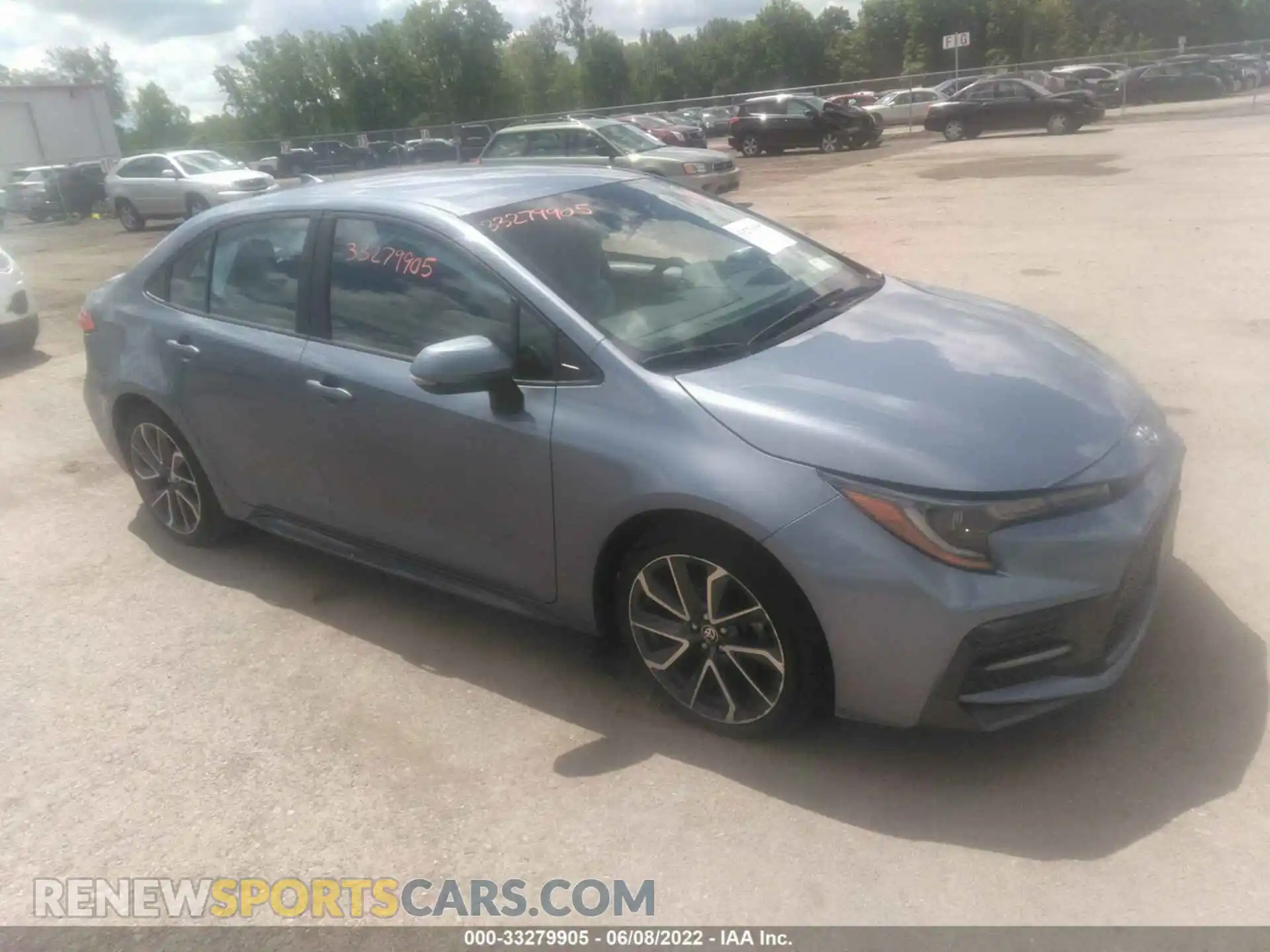 1 Photograph of a damaged car 5YFS4RCE1LP041630 TOYOTA COROLLA 2020