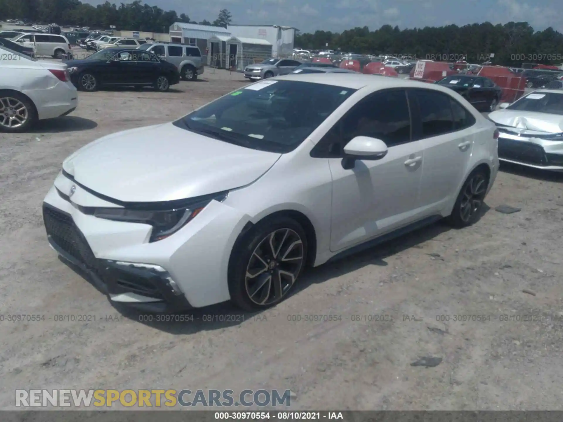 2 Photograph of a damaged car 5YFS4RCE1LP050702 TOYOTA COROLLA 2020