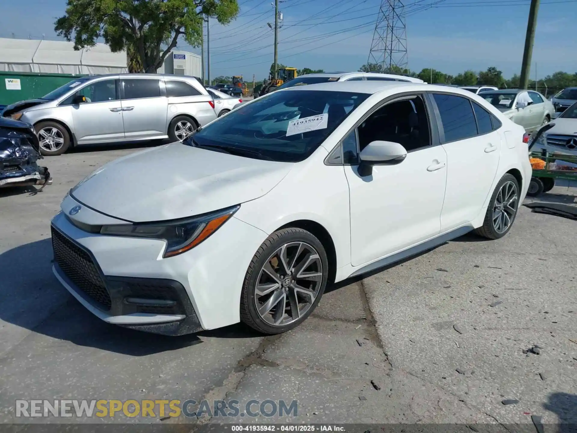 2 Photograph of a damaged car 5YFS4RCE1LP051817 TOYOTA COROLLA 2020