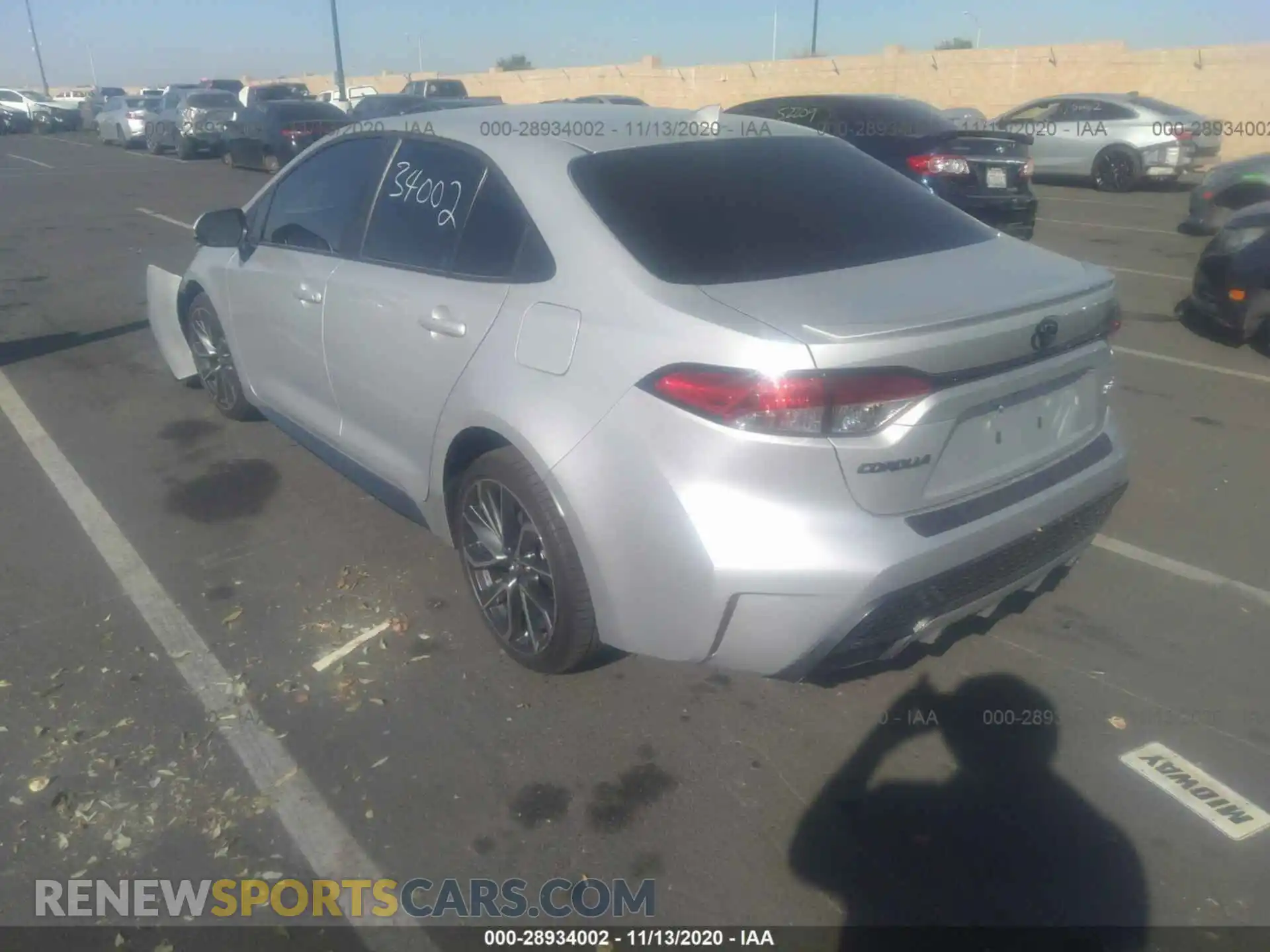 3 Photograph of a damaged car 5YFS4RCE1LP052207 TOYOTA COROLLA 2020