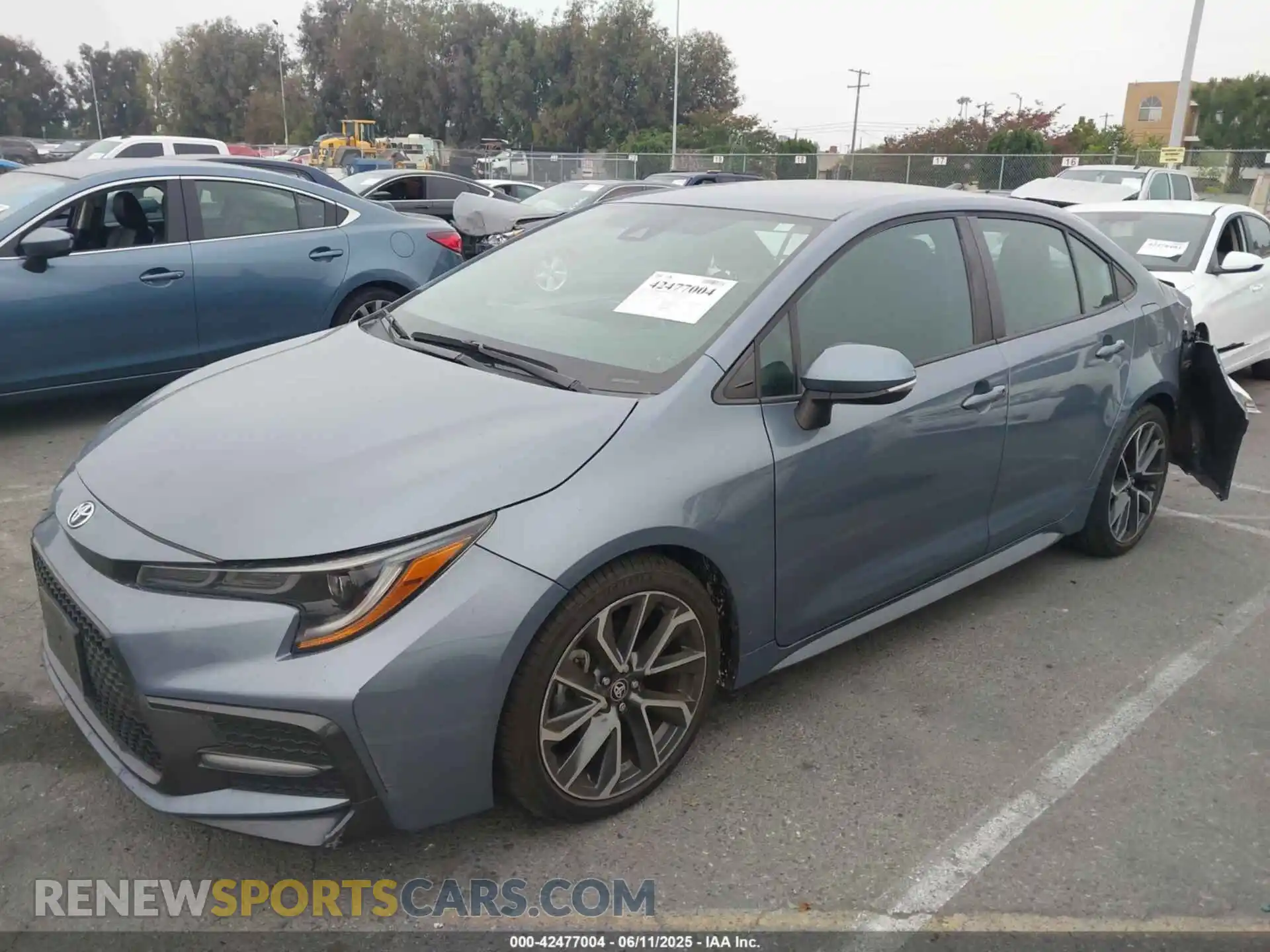 2 fotografías del automóvil dañado 5YFS4RCE1LP056516 TOYOTA COROLLA 2020