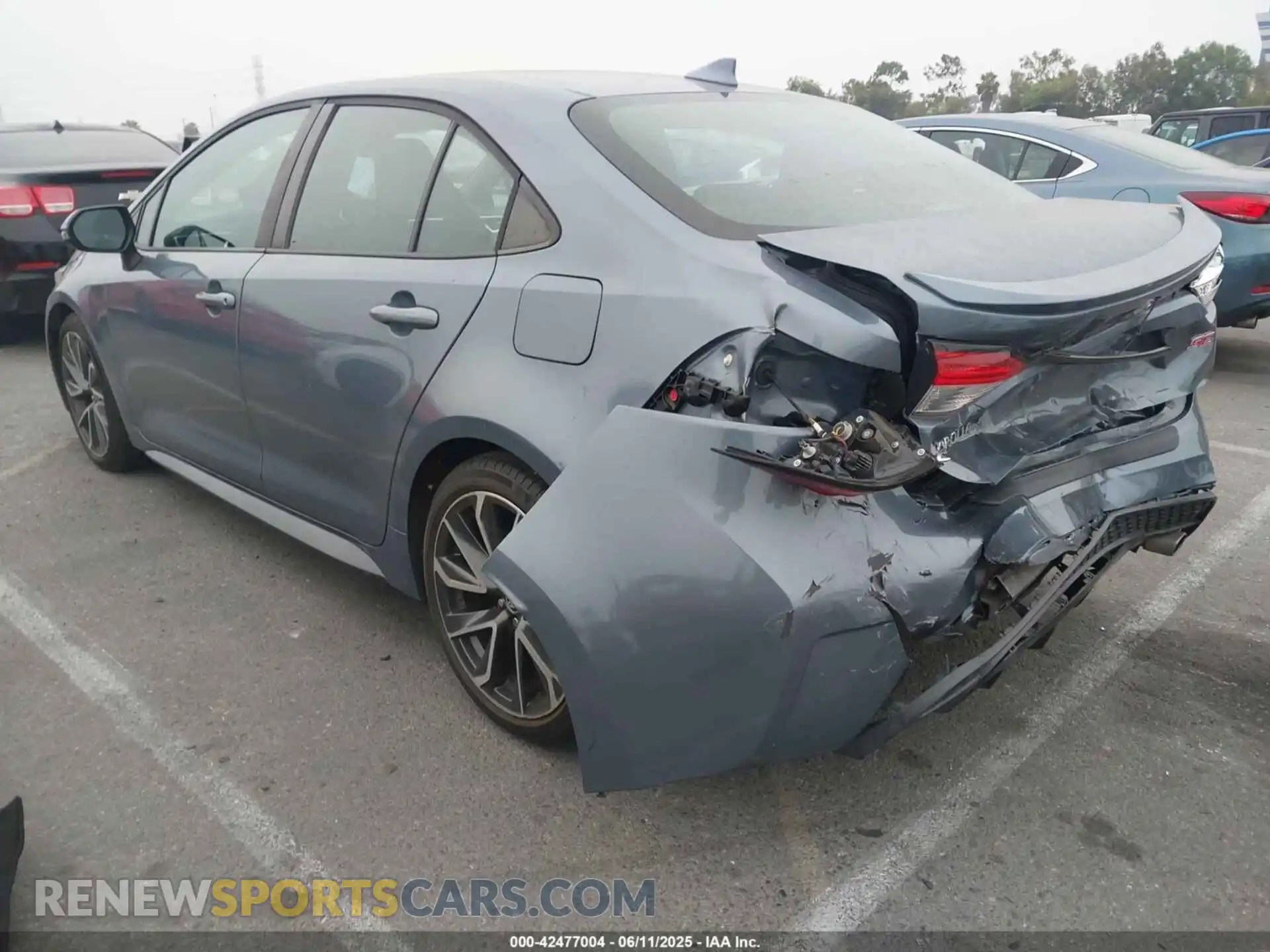3 fotografías del automóvil dañado 5YFS4RCE1LP056516 TOYOTA COROLLA 2020