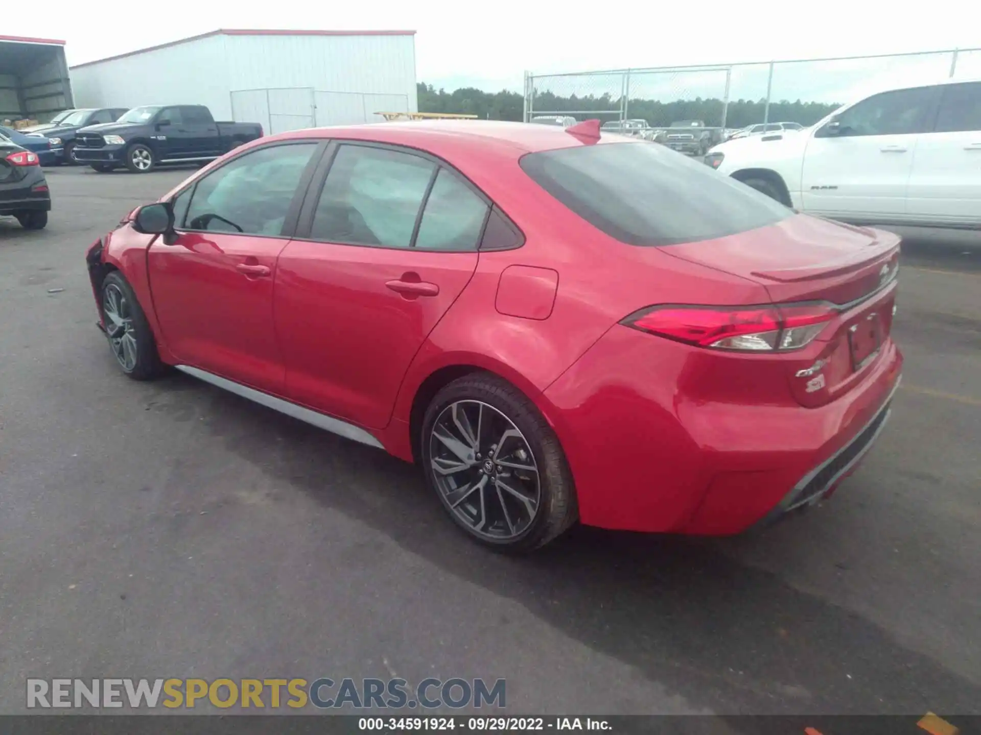 3 Photograph of a damaged car 5YFS4RCE2LP013674 TOYOTA COROLLA 2020