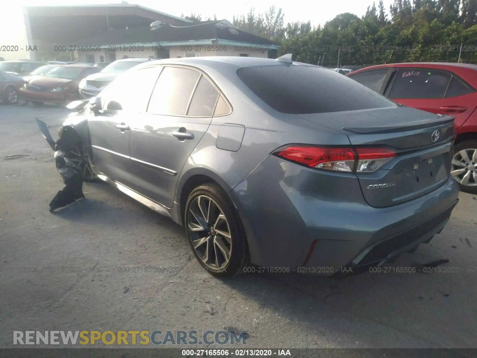 3 Photograph of a damaged car 5YFS4RCE2LP020902 TOYOTA COROLLA 2020