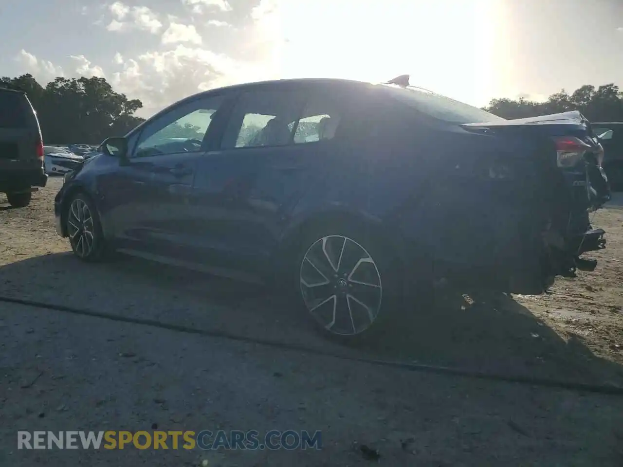 2 Photograph of a damaged car 5YFS4RCE2LP026053 TOYOTA COROLLA 2020