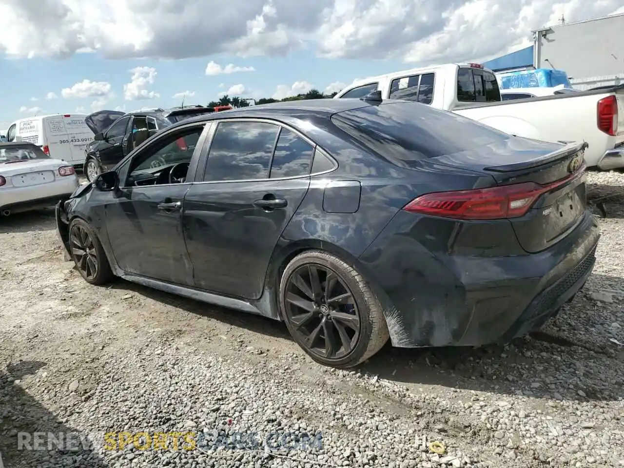 2 Photograph of a damaged car 5YFS4RCE2LP035870 TOYOTA COROLLA 2020