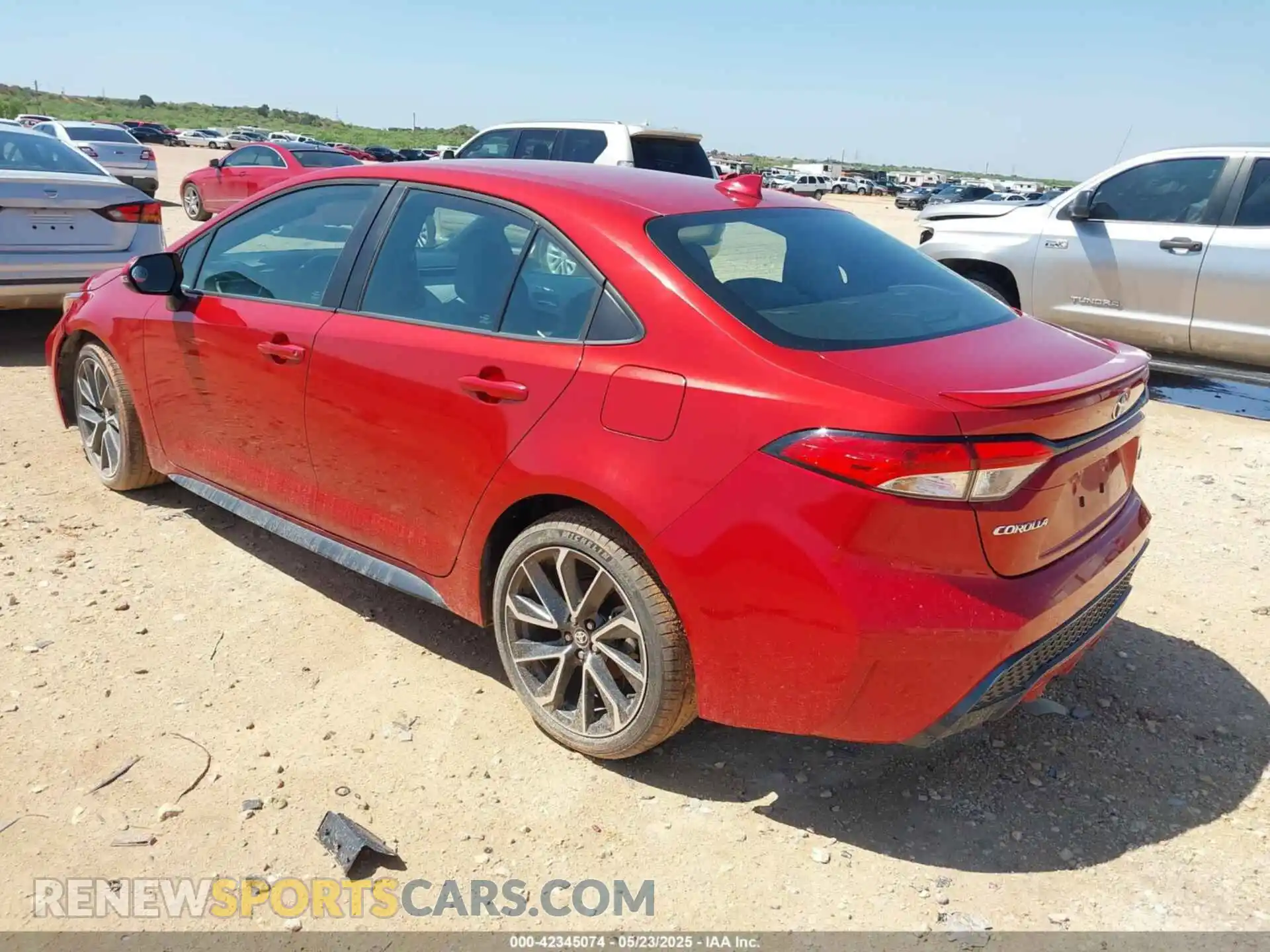 3 Photograph of a damaged car 5YFS4RCE2LP037201 TOYOTA COROLLA 2020