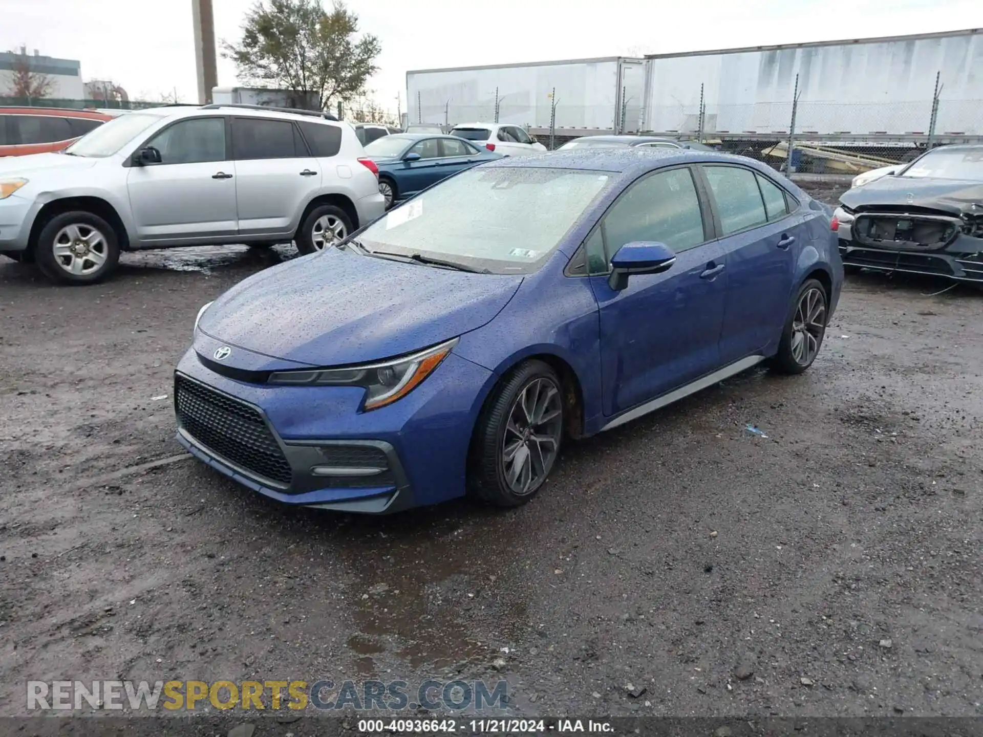 2 fotografías del automóvil dañado 5YFS4RCE3LP017300 TOYOTA COROLLA 2020