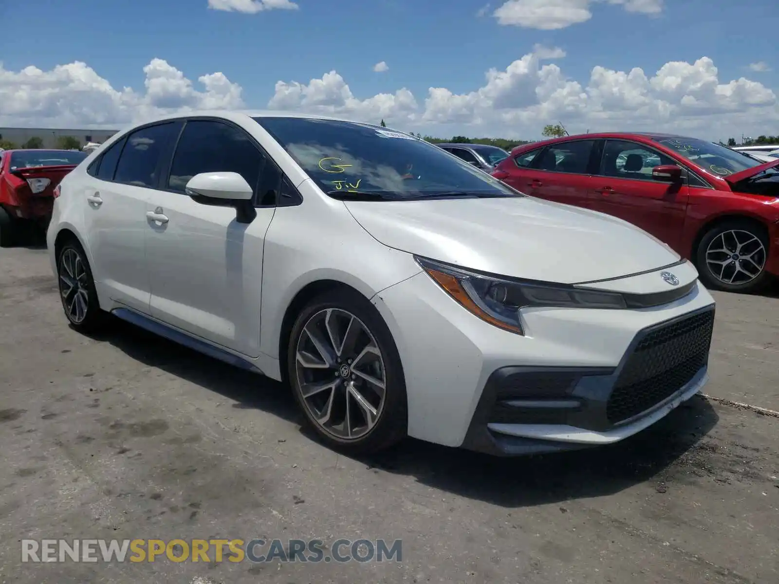 1 Photograph of a damaged car 5YFS4RCE3LP029219 TOYOTA COROLLA 2020