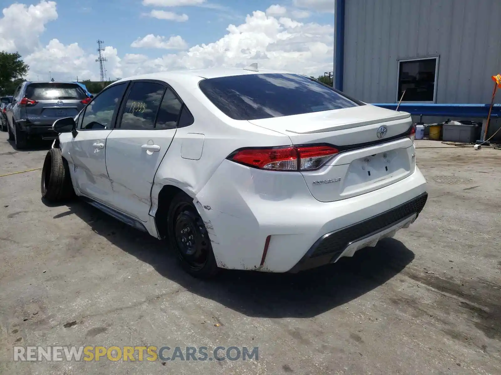 3 Photograph of a damaged car 5YFS4RCE3LP029219 TOYOTA COROLLA 2020