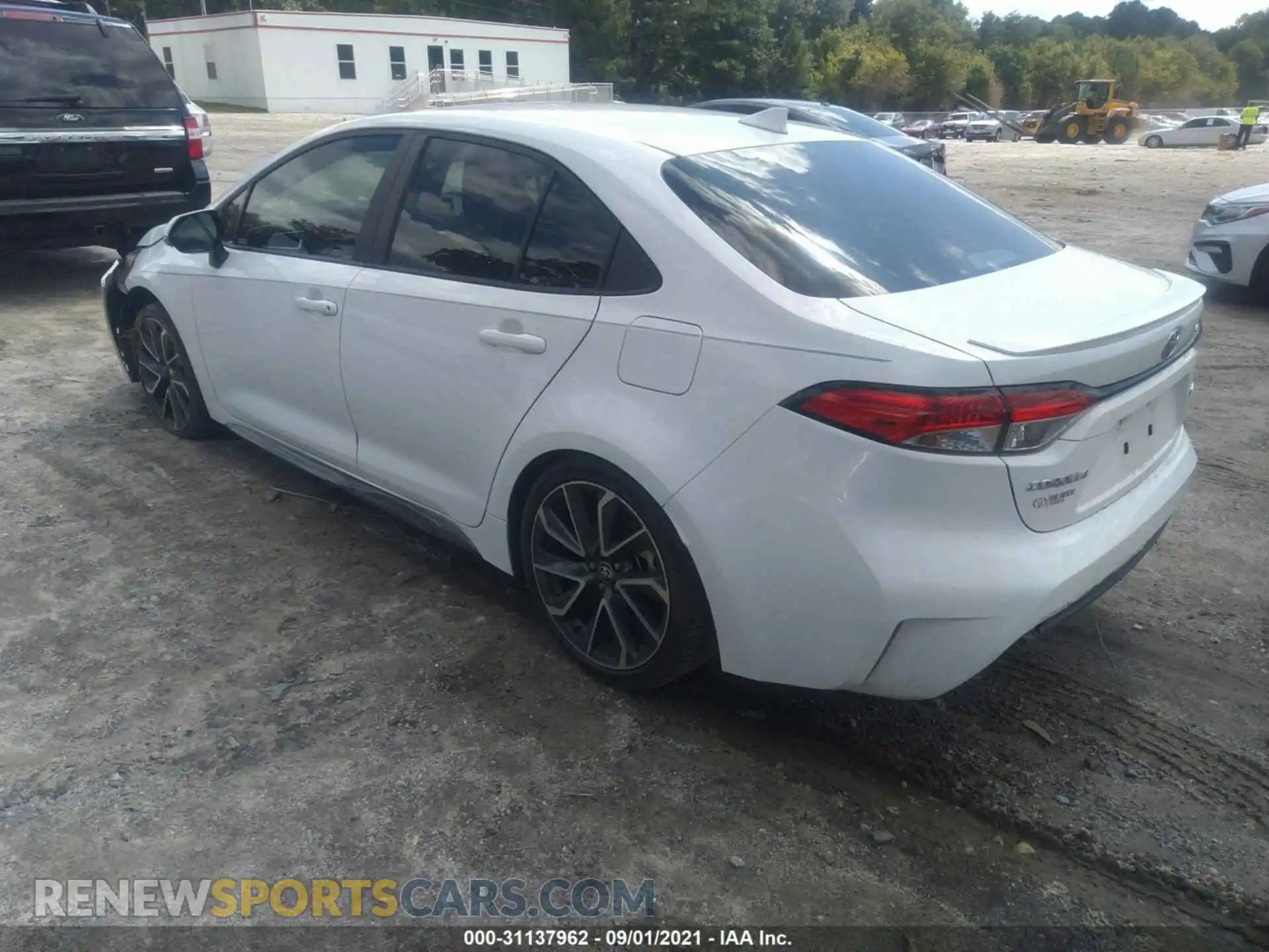 3 Photograph of a damaged car 5YFS4RCE3LP031861 TOYOTA COROLLA 2020