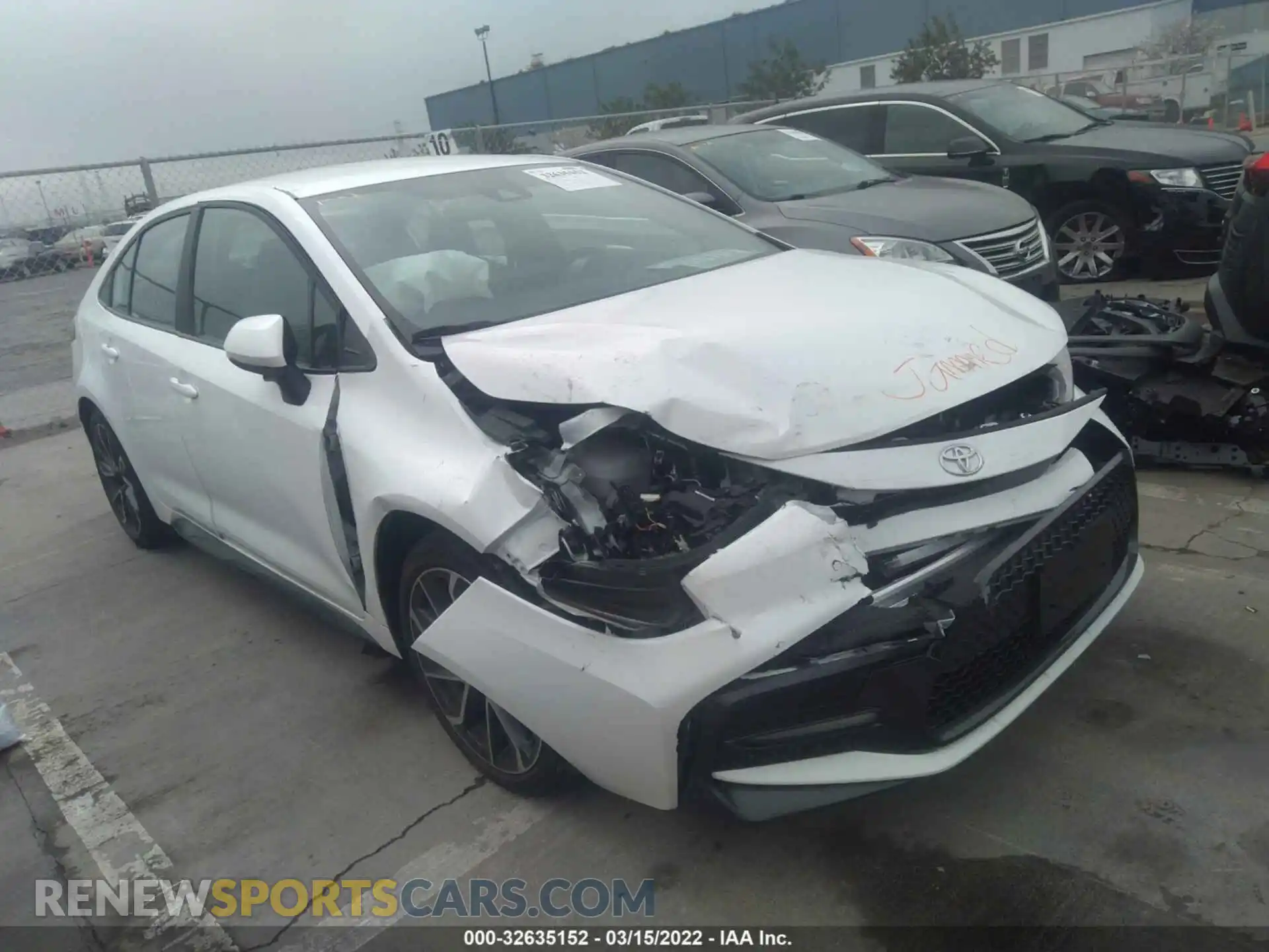 1 Photograph of a damaged car 5YFS4RCE3LP034646 TOYOTA COROLLA 2020