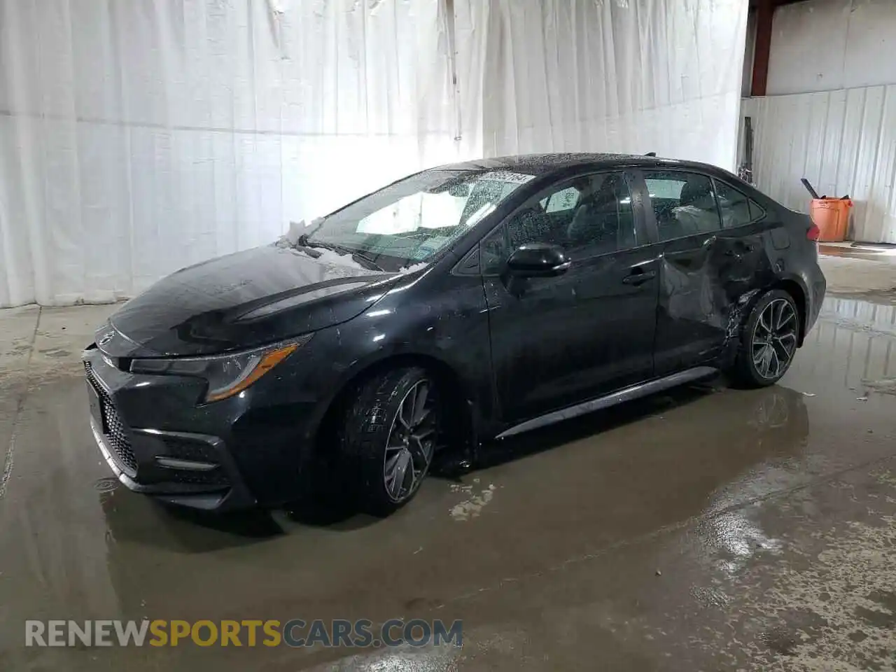 1 Photograph of a damaged car 5YFS4RCE3LP037790 TOYOTA COROLLA 2020