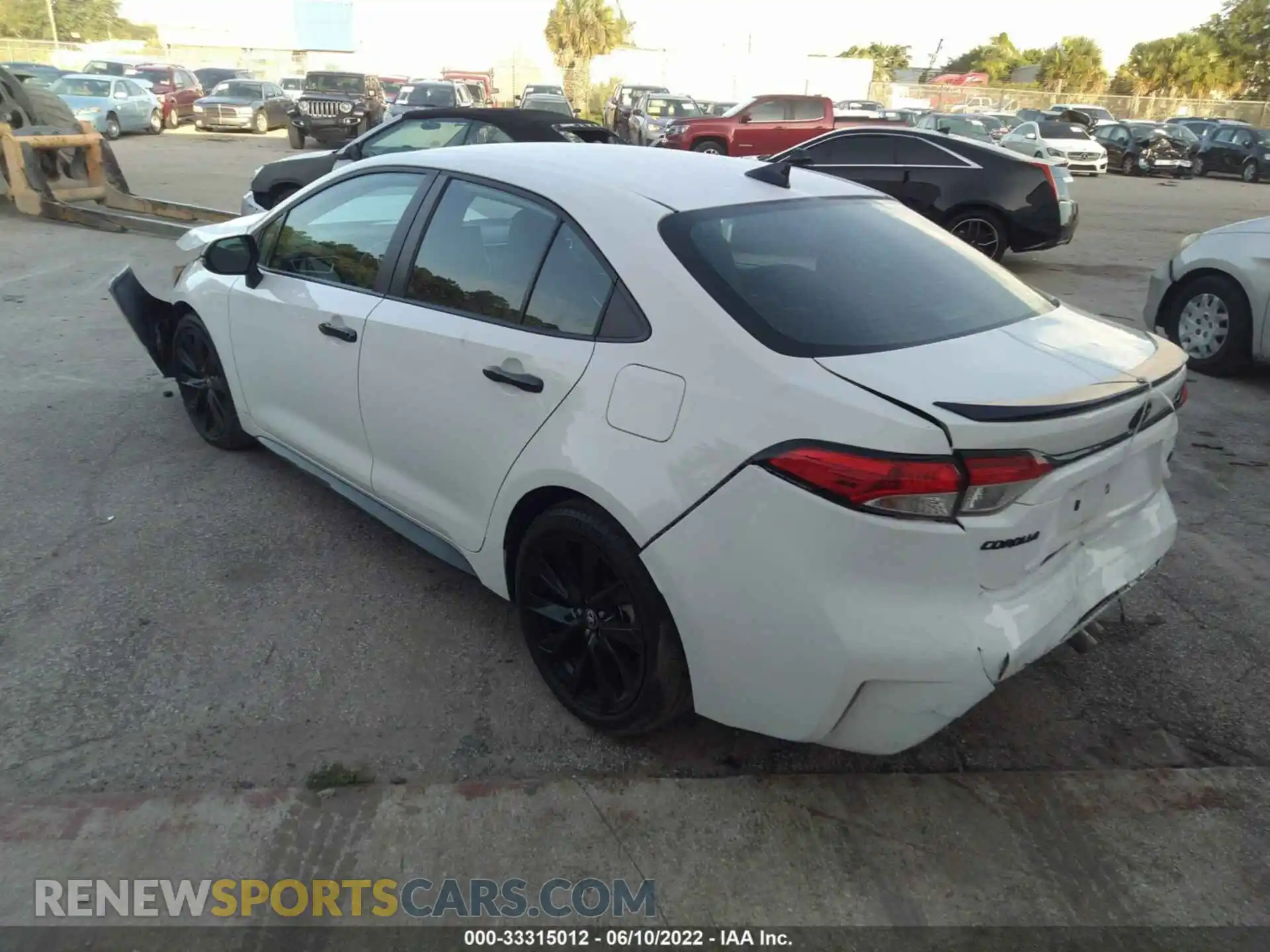 3 fotografías del automóvil dañado 5YFS4RCE3LP046845 TOYOTA COROLLA 2020