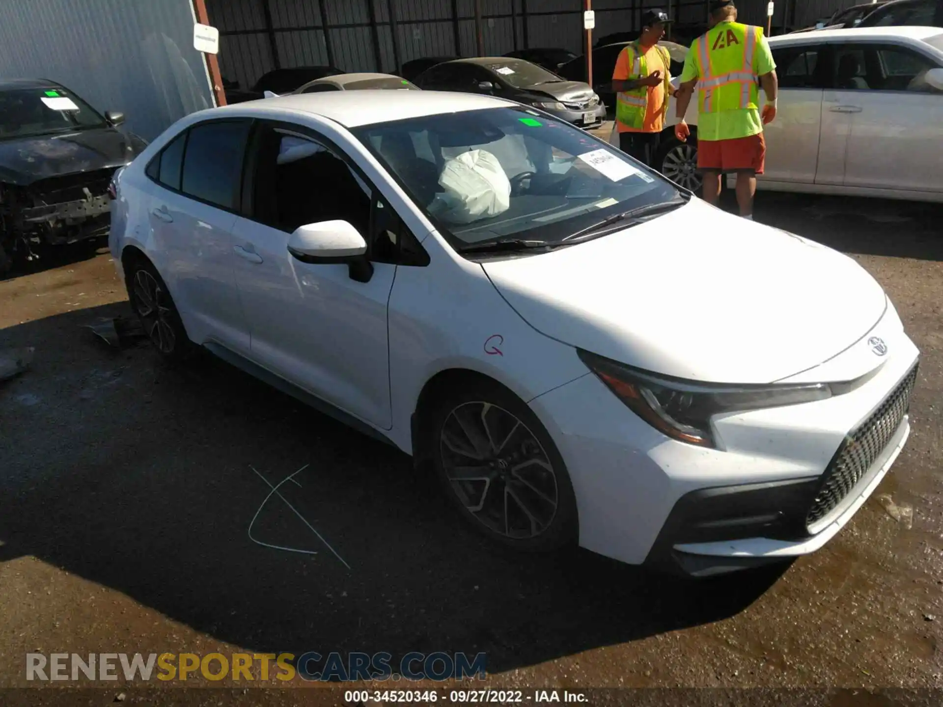 1 Photograph of a damaged car 5YFS4RCE4LP007388 TOYOTA COROLLA 2020