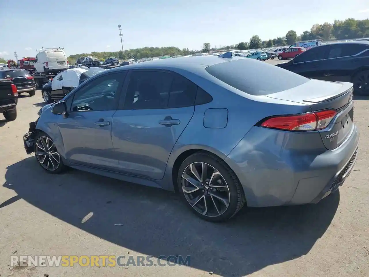 2 fotografías del automóvil dañado 5YFS4RCE4LP014261 TOYOTA COROLLA 2020