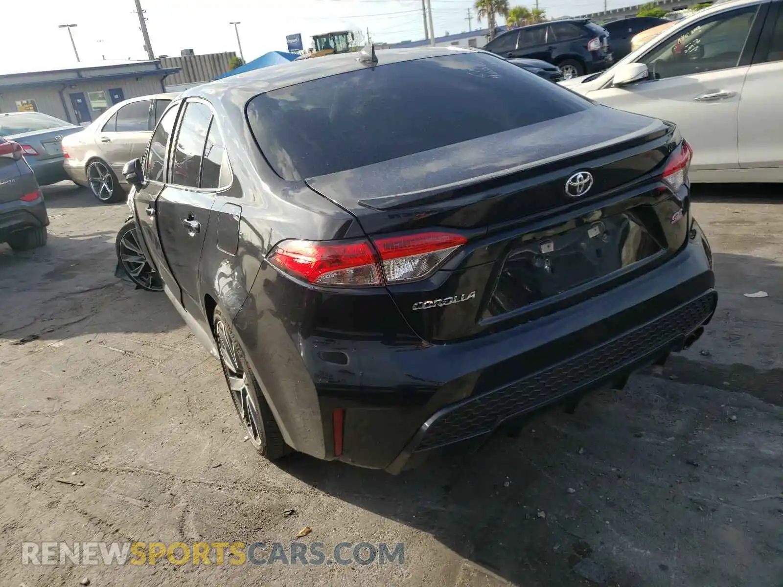 3 Photograph of a damaged car 5YFS4RCE4LP015149 TOYOTA COROLLA 2020