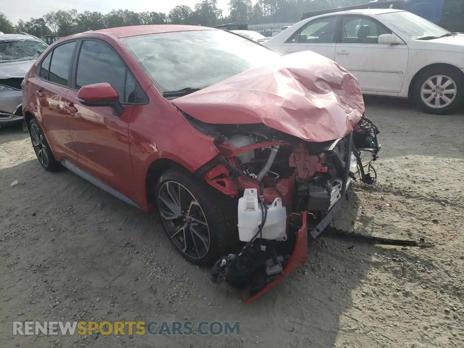 1 Photograph of a damaged car 5YFS4RCE4LP016253 TOYOTA COROLLA 2020