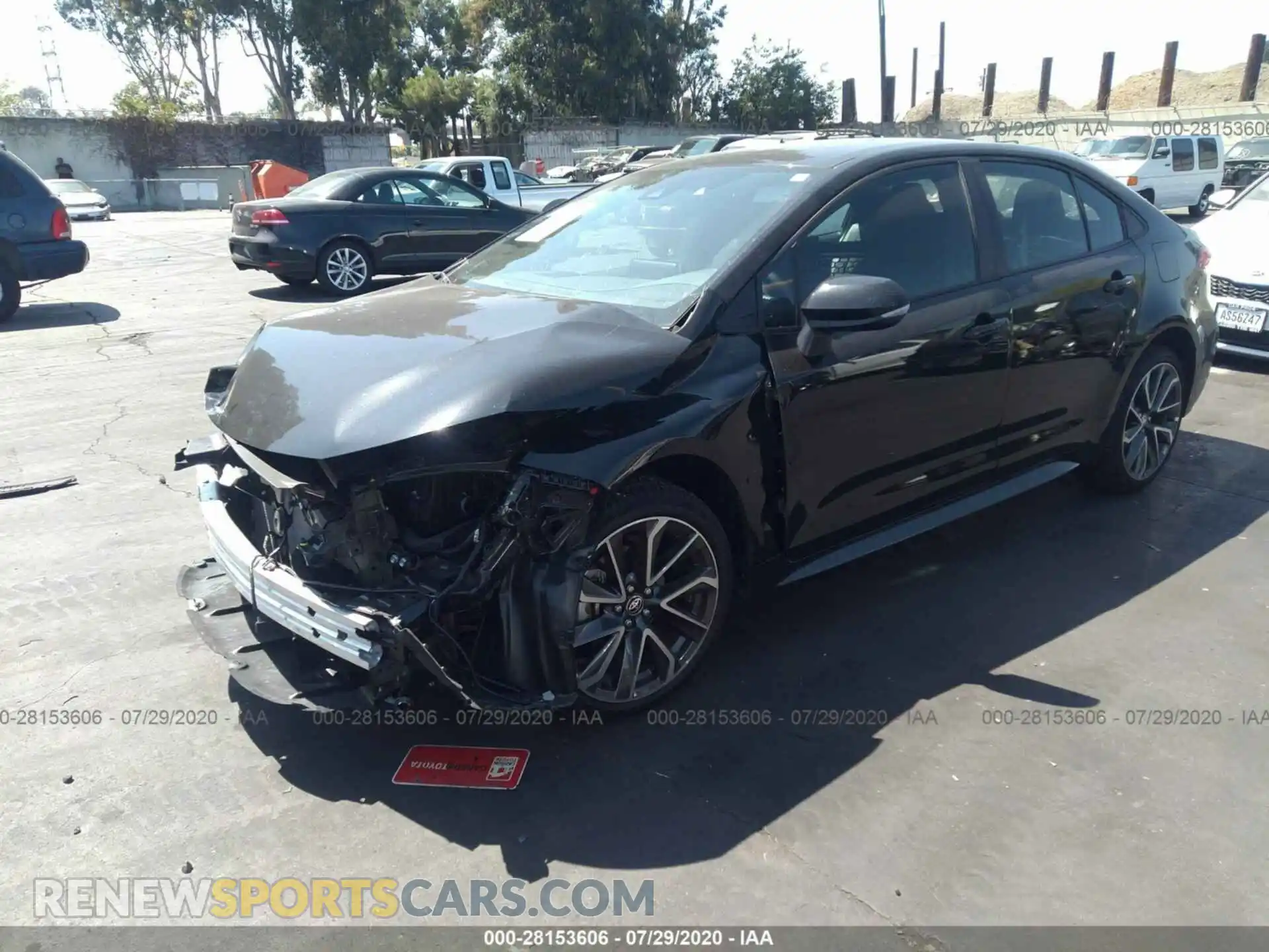2 Photograph of a damaged car 5YFS4RCE4LP031030 TOYOTA COROLLA 2020