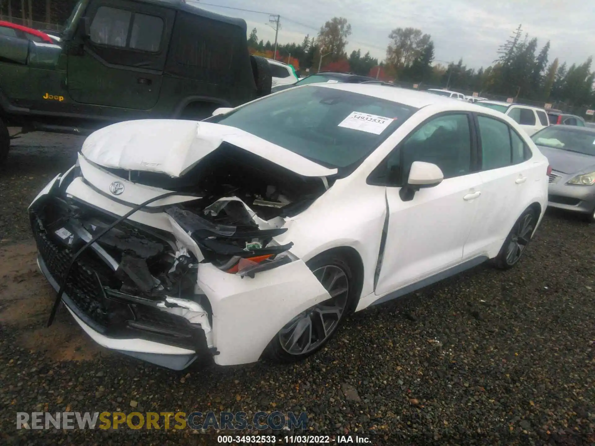 2 Photograph of a damaged car 5YFS4RCE4LP050077 TOYOTA COROLLA 2020