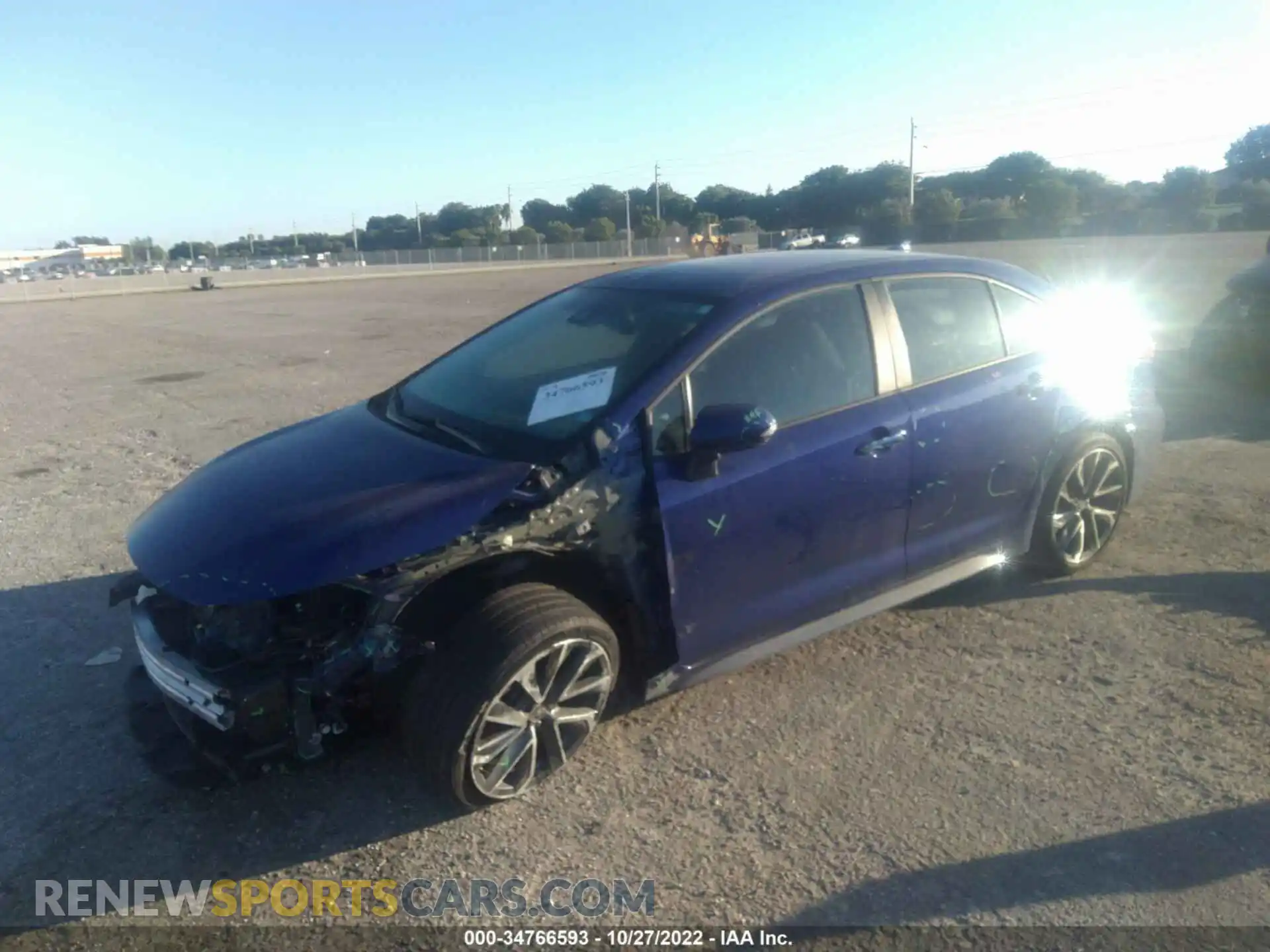 2 Photograph of a damaged car 5YFS4RCE4LP053416 TOYOTA COROLLA 2020
