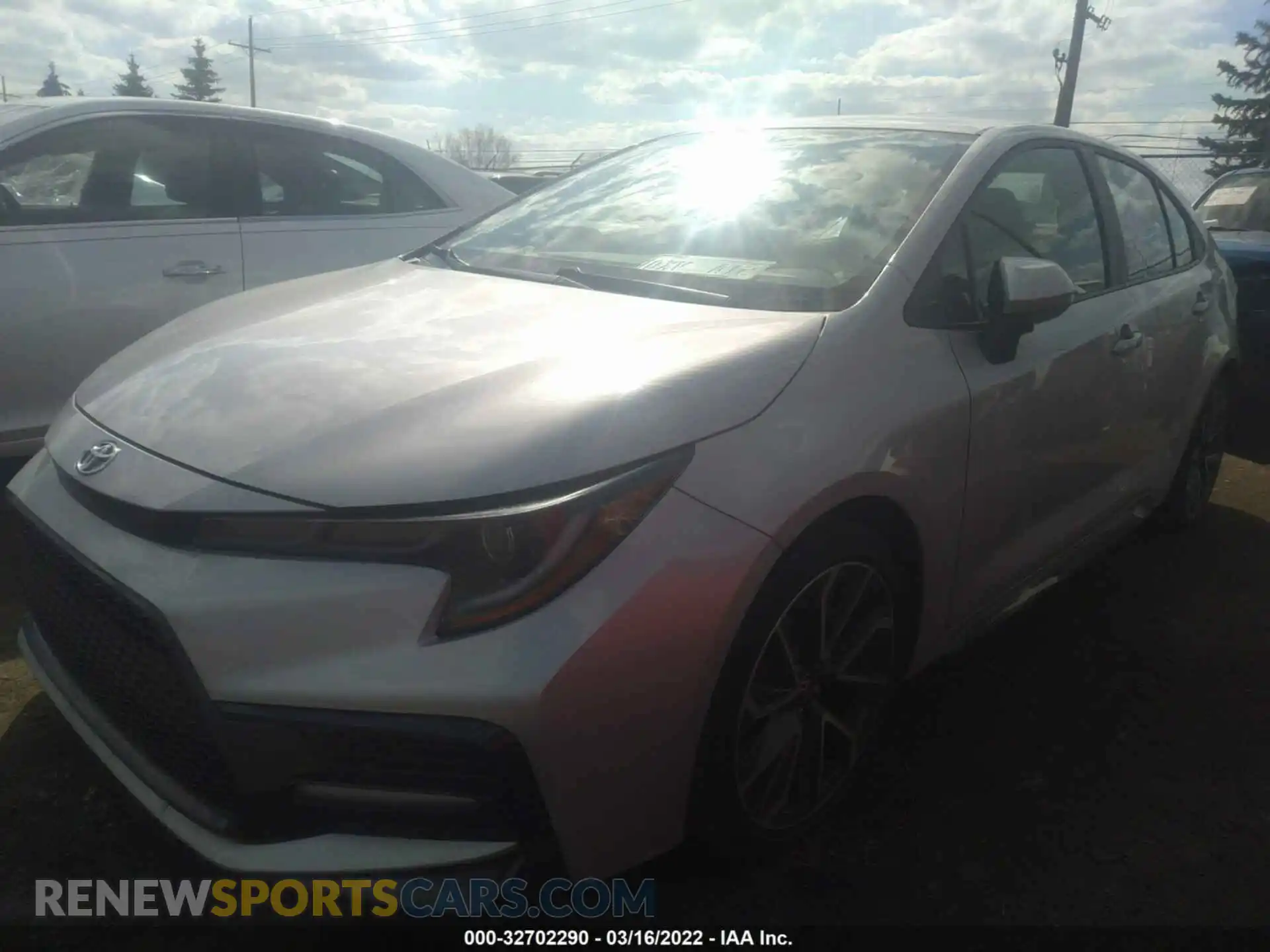 2 Photograph of a damaged car 5YFS4RCE4LP054470 TOYOTA COROLLA 2020