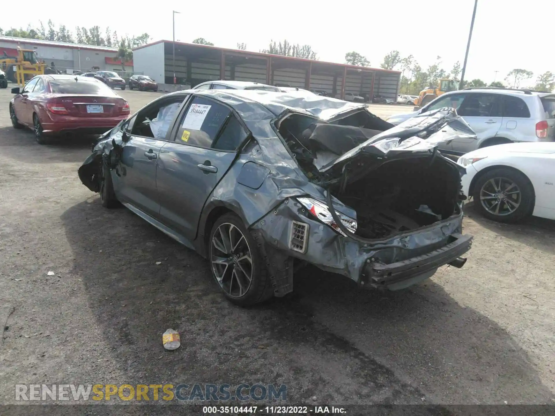 3 fotografías del automóvil dañado 5YFS4RCE5LP005326 TOYOTA COROLLA 2020