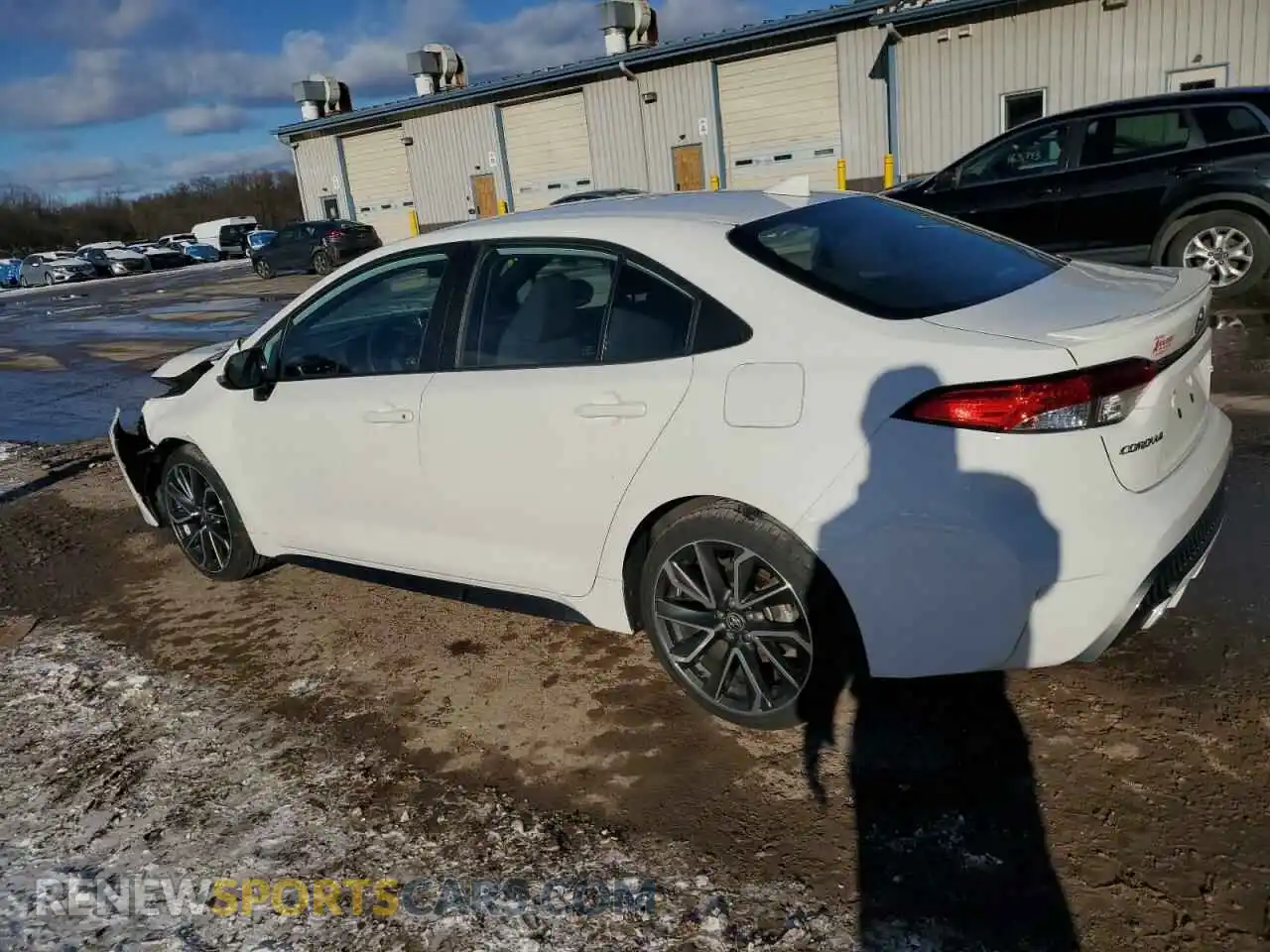 2 Photograph of a damaged car 5YFS4RCE5LP011725 TOYOTA COROLLA 2020