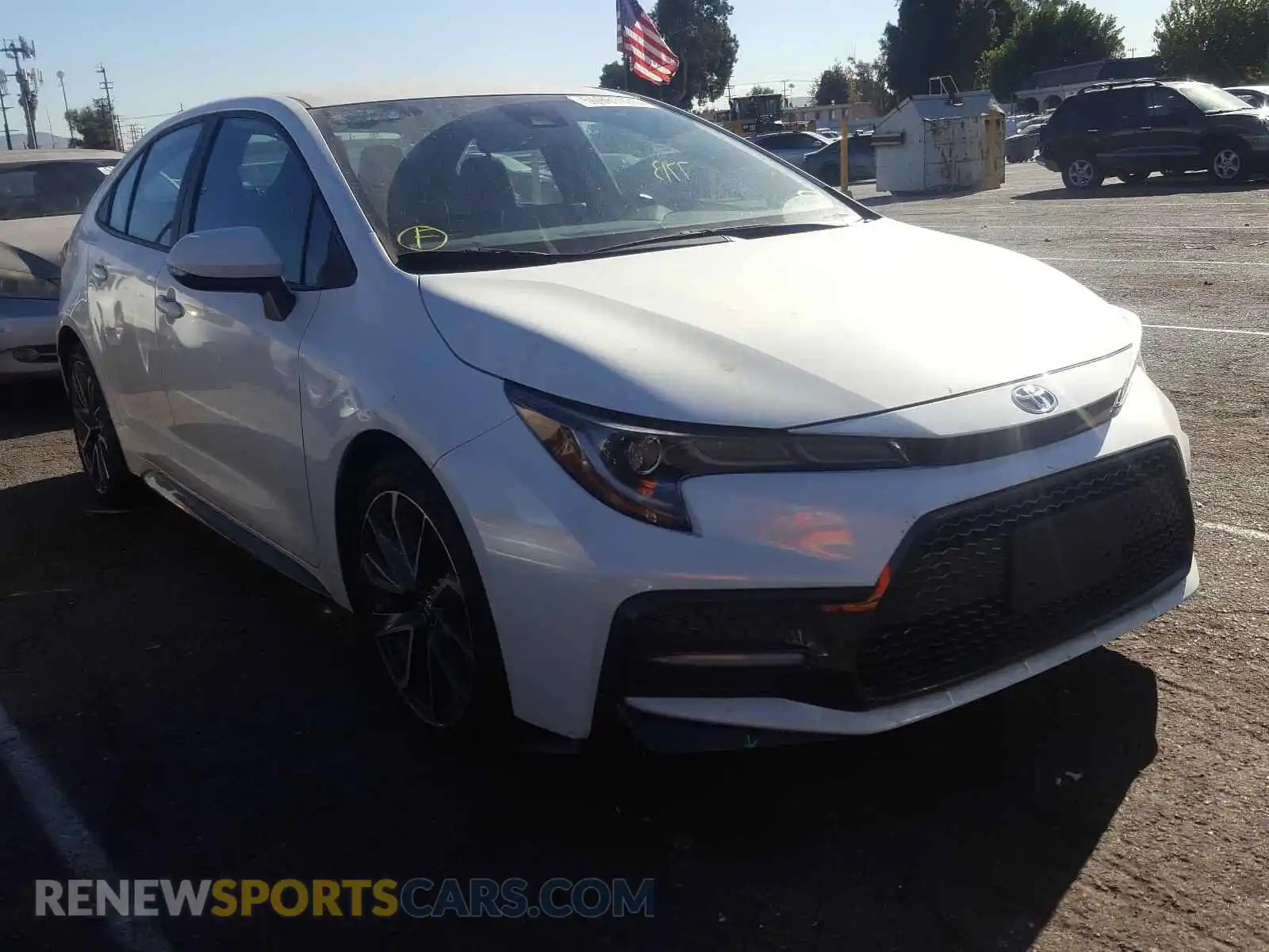 1 Photograph of a damaged car 5YFS4RCE5LP013412 TOYOTA COROLLA 2020