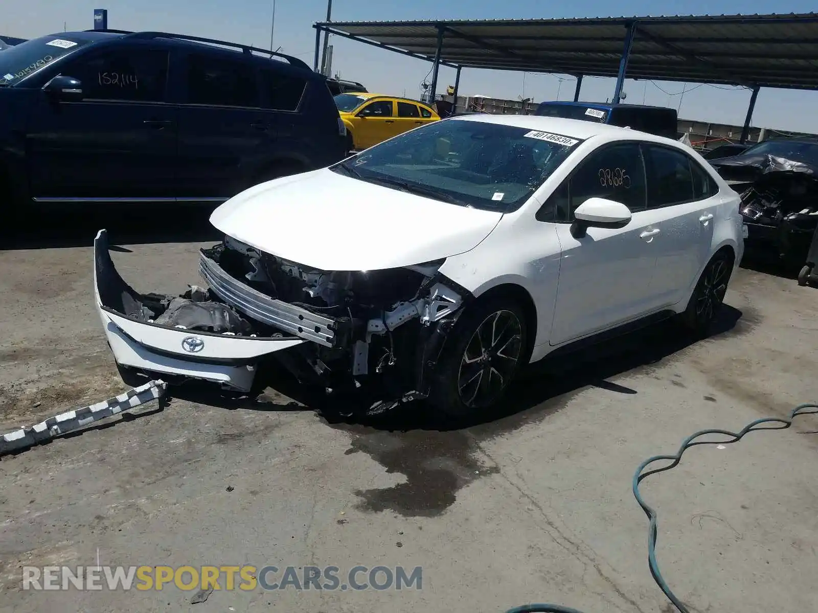 2 Photograph of a damaged car 5YFS4RCE5LP020361 TOYOTA COROLLA 2020