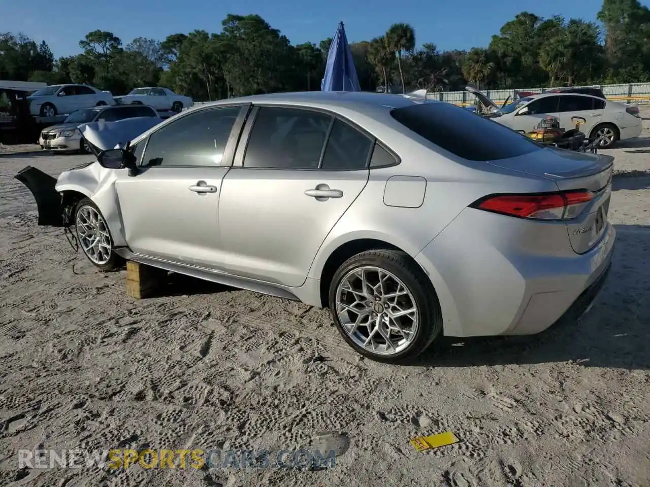 2 fotografías del automóvil dañado 5YFS4RCE5LP021106 TOYOTA COROLLA 2020