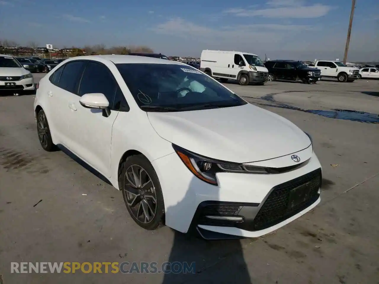 1 Photograph of a damaged car 5YFS4RCE5LP022014 TOYOTA COROLLA 2020