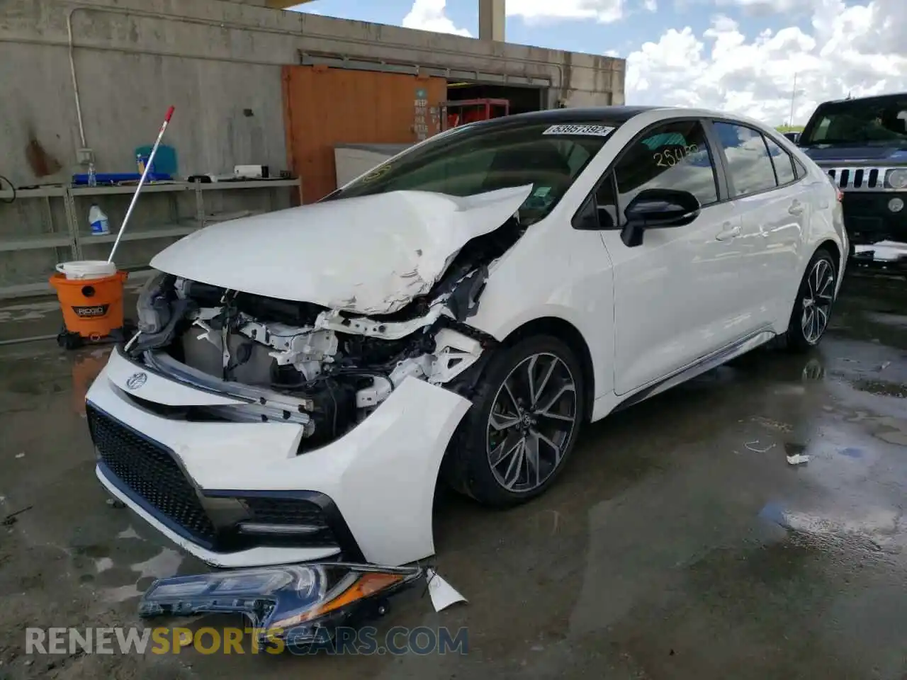 2 Photograph of a damaged car 5YFS4RCE5LP023020 TOYOTA COROLLA 2020