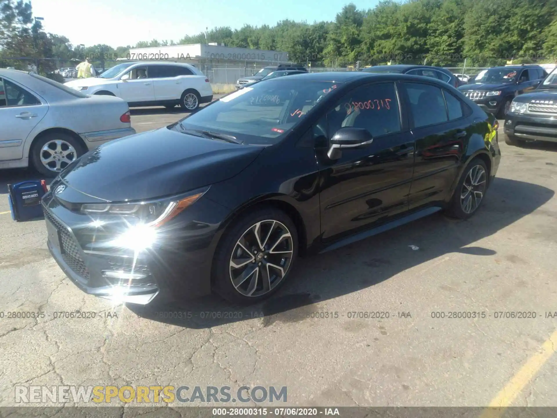 2 Photograph of a damaged car 5YFS4RCE5LP035054 TOYOTA COROLLA 2020