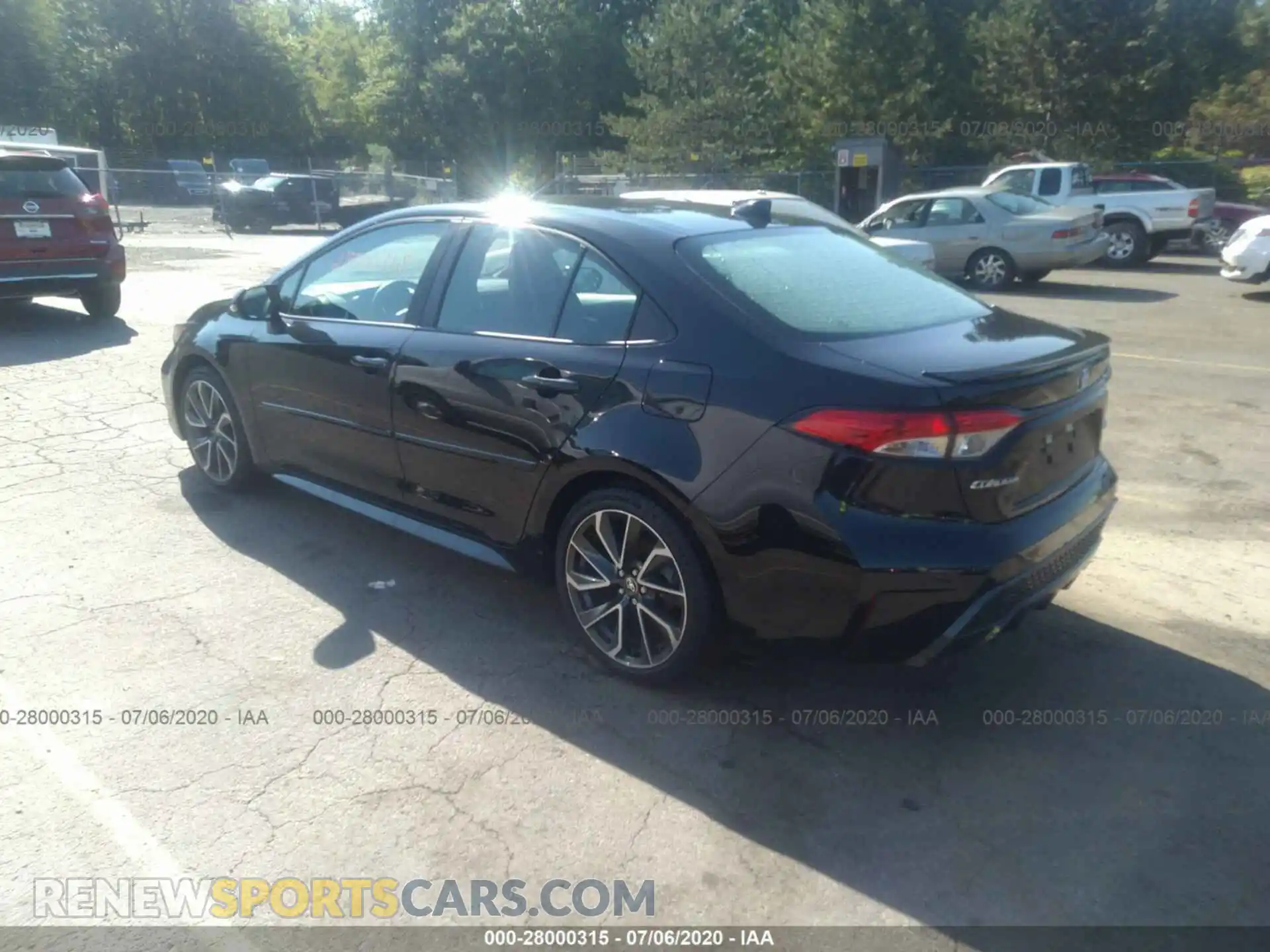 3 Photograph of a damaged car 5YFS4RCE5LP035054 TOYOTA COROLLA 2020