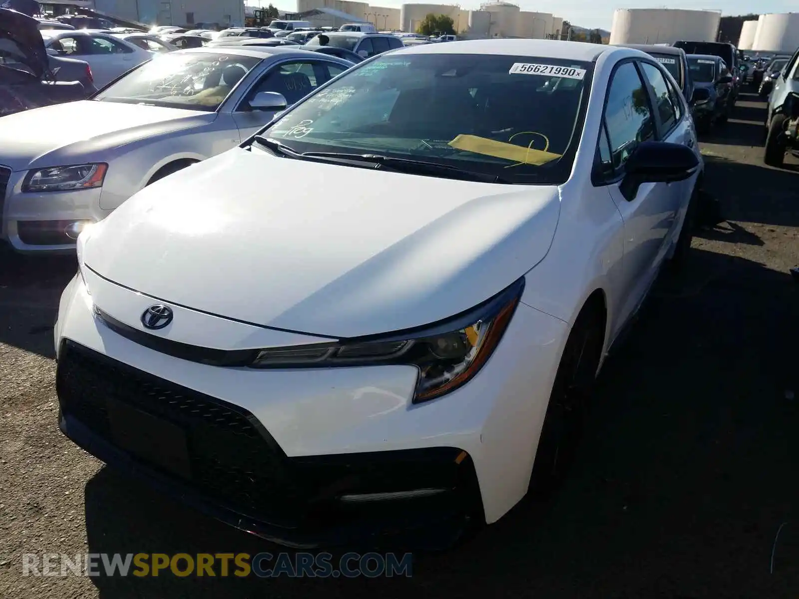 2 Photograph of a damaged car 5YFS4RCE5LP036737 TOYOTA COROLLA 2020