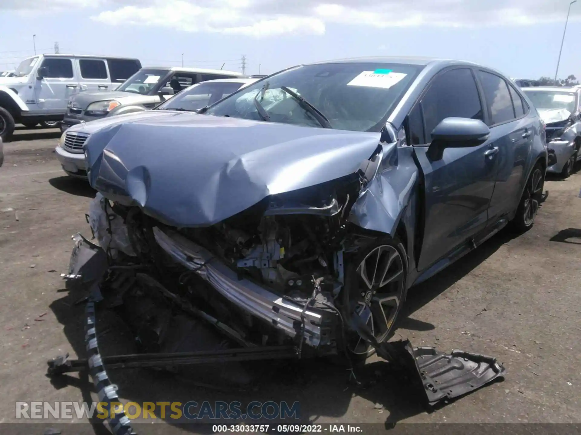 2 Photograph of a damaged car 5YFS4RCE5LP038892 TOYOTA COROLLA 2020