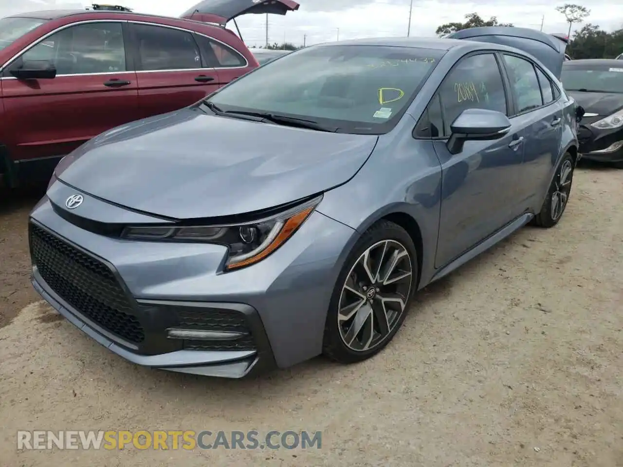 2 Photograph of a damaged car 5YFS4RCE5LP045597 TOYOTA COROLLA 2020